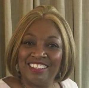 Meet your Posher, Harriette